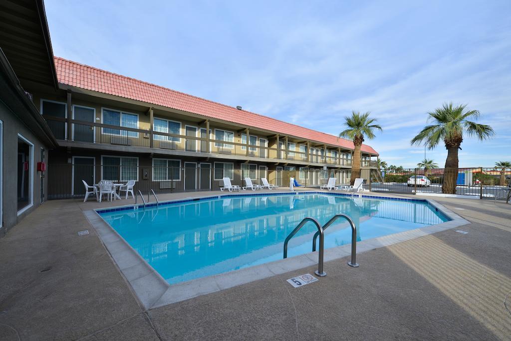 Travelodge By Wyndham El Centro Exteriér fotografie